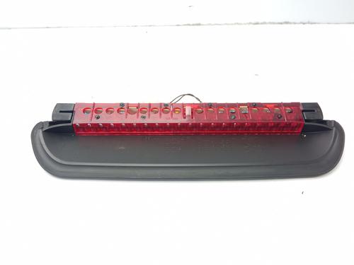 third-brake-light-bmw-3-e90-320-d-63257145519-022408e1s3-022404e1s3-2004-2005-2006-2007-2008-2009-2010-2011-2012-12310390 main image