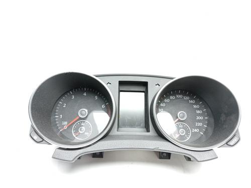 Used Instrument cluster Instrument cluster 15735068 15735068