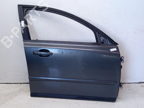 right-front-door-volvo-v50-545-2003-2004-2005-2006-2007-2008-2009-2010-2011-2012-32217150 main image