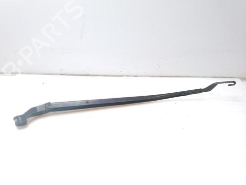 Used Front windshield wiper arm Front windshield wiper arm 22337670 22337670
