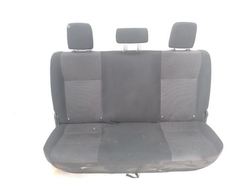 Used Rear seat TOYOTA HILUX VIII Pickup (_N1_) 2.4 D 4WD (GUN125_, GUN125R) (150 hp) 16302420