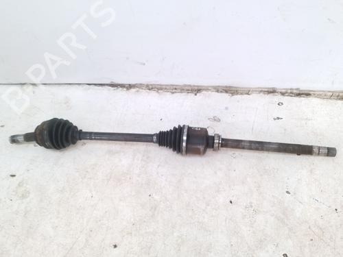 Used Right front driveshaft Right front driveshaft 26308413 26308413