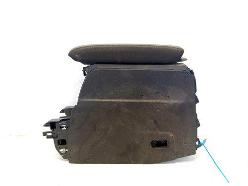 Accoudoir central PEUGEOT 2008 II (UD_, US_, UY_, UJ_, UR_, UC_) [2019-2026]  31370238