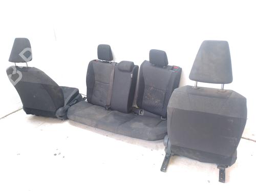 Seats set TOYOTA YARIS (_P13_)  | BP26520914C78 