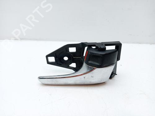 Used Front left interior door handle Front left interior door handle 16688800 16688800