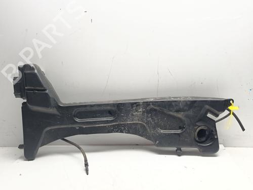 Used Windscreen washer tank Windscreen washer tank 38107822 38107822