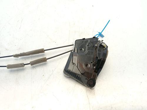 front-right-lock-toyota-aygo-x-_b7_-2022-29305786 main image