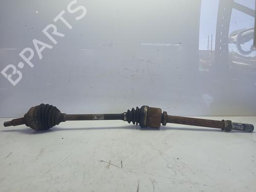 Used Right front driveshaft OPEL VIVARO A Van (X83) [2001-2015]  30645263