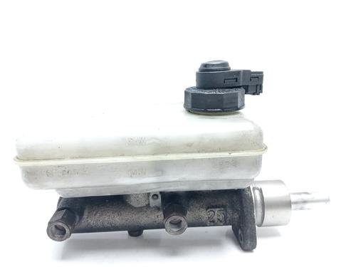 Used Brake master cylinder Brake master cylinder 16967774 16967774