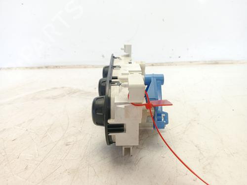 Climate control RENAULT TRAFIC III Van (FG_) 1.6 dCi 115 (FGMD) | BP30657467I5