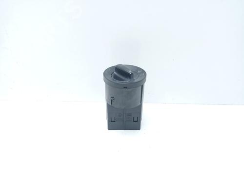 Used Headlight switch Headlight switch 17964650 17964650