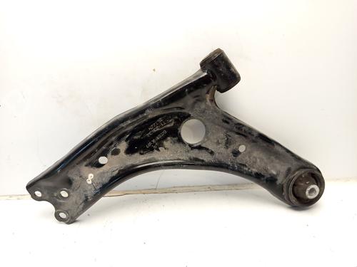 Used Left front suspension arm TOYOTA YARIS (_P13_) [2010-2020]  31370234