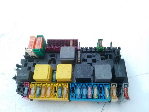 Used Fuse box Fuse box 36701584 36701584