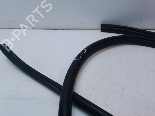 Rubber door seal LEXUS CT (ZWA10_) 200h (ZWA10_) | BP23336564C142 