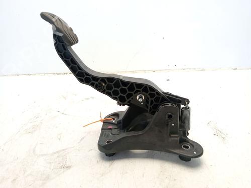 Clutch pedal RENAULT CLIO V (B7_) 1.0 TCe 100 (B7MT) | BP31188538I13 - Image 4