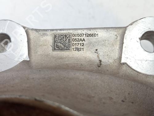 Right rear steering knuckle BMW 5 (E60) 520 d | BP26657779M28 