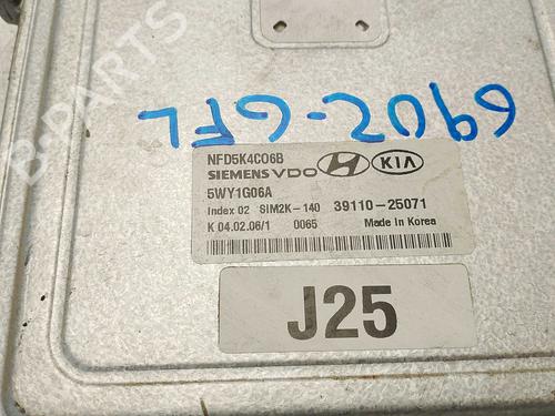Engine control unit (ECU) HYUNDAI SONATA V (NF) 2.4 | BP38525455M57 - Image 4