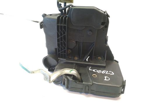 Front right lock MERCEDES-BENZ CLS (C219) CLS 350 (219.356) | BP10560144C97 