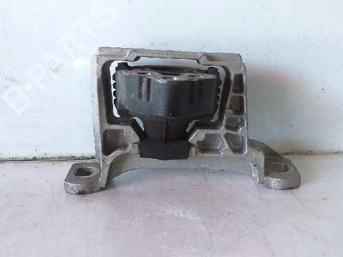 Used Engine mount FORD FOCUS II (DA_, HCP, DP) 1.6 TDCi (109 hp) 10384159