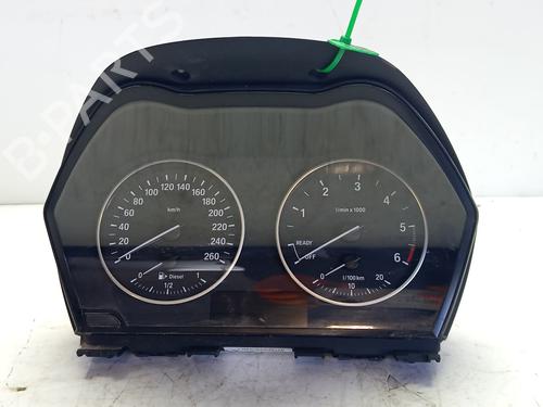 Used Instrument cluster BMW 2 Gran Tourer (F46) 218 d (150 hp) 30599654