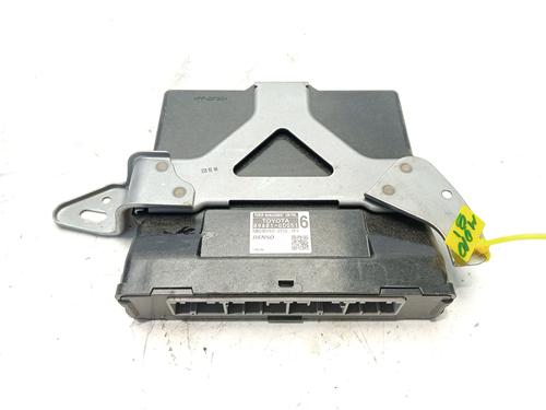 Elektronisk modul TOYOTA YARIS VERSO (_P2_) 1.4 D-4D (NLP20_, NLP22_) (75 hp) 30657061