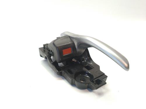 Used Front right interior door handle Front right interior door handle 10515993 10515993