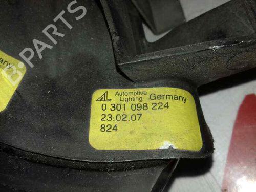 Right headlight FORD MONDEO II (BAP)  | BP7955044C29 