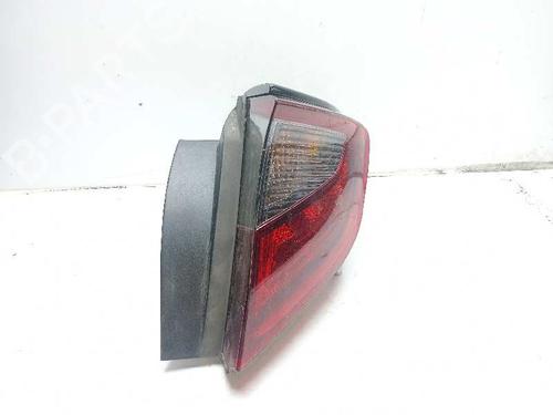 right-taillight-toyota-c-hr-_x1_-2016-24495977 main image