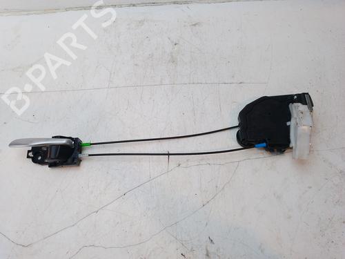 front-left-lock-toyota-c-hr-_x1_-6904002491-2016-19784198 main image
