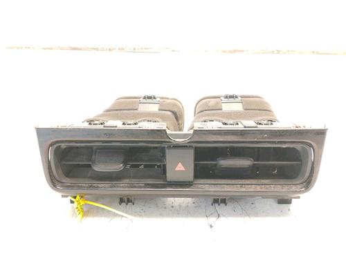 Used Air vent Air vent TOYOTA YARIS CROSS (MXP_) 1.5 Hybrid All-wheel Drive (MXPJ15) (116 hp) 40625471 40625471