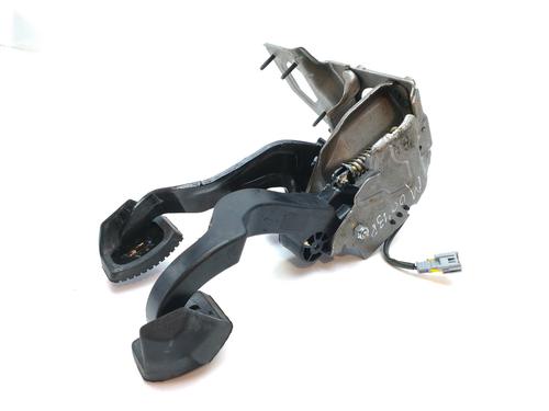 Break pedal PEUGEOT 208 I (CA_, CC_) 1.4 HDi | BP13817972I19 