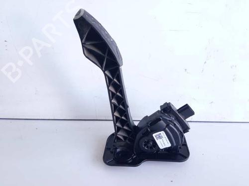 Used Pedal Pedal 9817145 9817145