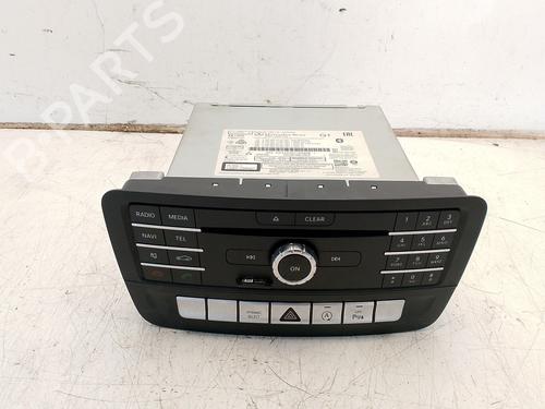 Bilradio Bilradio MERCEDES-BENZ CLA Shooting Brake (X117) CLA 200 CDI / d (117.908) (136 hp) 37606065 37606065