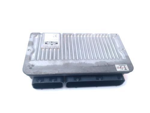 Used Engine control unit (ECU) Engine control unit (ECU) 16167107 16167107
