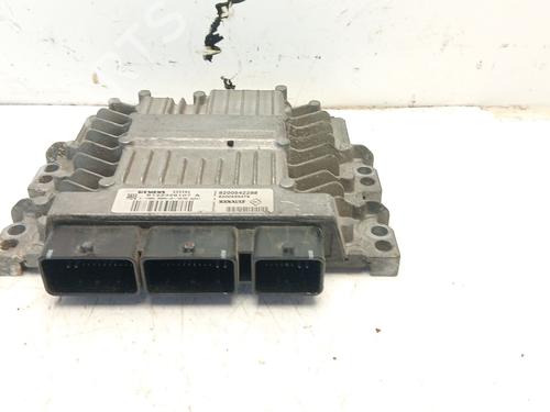 Used Engine control unit (ECU) RENAULT SCÉNIC II (JM0/1_) [2003-2010]  25977094