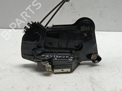 front-left-lock-toyota-corolla-saloon-_e21_-2019-33120946 main image