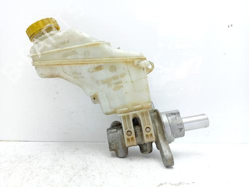 Used Brake master cylinder Brake master cylinder 18834141 18834141