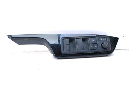 left-front-window-switch-toyota-c-hr-_x1_-84040f4090-2016-17953620 main image