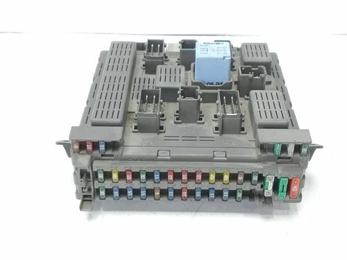 Used Fuse box Fuse box 16199945 16199945