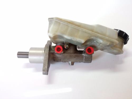 Brake master cylinder FORD FOCUS II Convertible 2.0 TDCi | BP11417020M77