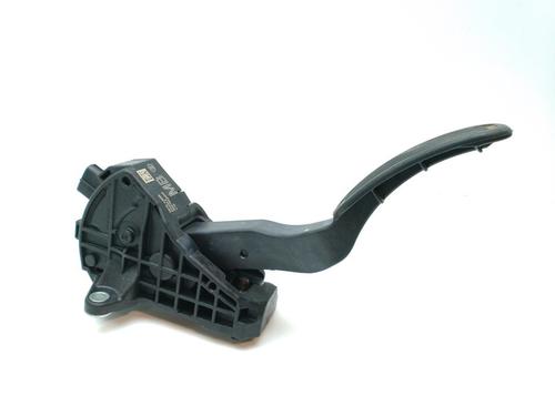 Used Pedal TOYOTA YARIS (_P13_) 1.5 Hybrid (NHP130_, NHP130) (101 hp) 11691274