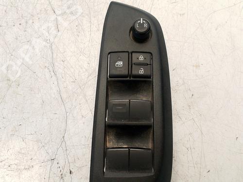 Left front window switch TOYOTA YARIS (_P13_) | BP37793090I27 - Image 4
