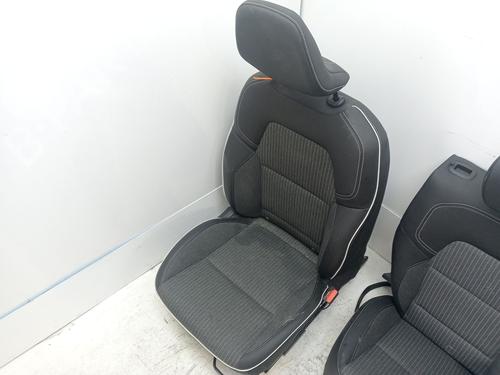 Seats set RENAULT CLIO V (B7_) 1.0 TCe 100 (B7MT) | BP30897580C78