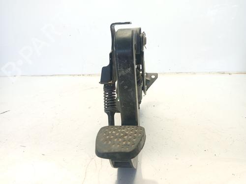Used Clutch pedal MERCEDES-BENZ VITO / MIXTO Van (W639) [2003-2025]  31188547