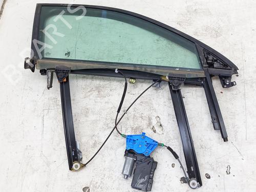 Lève-vitre avant droit AUDI A4 B7 (8EC) 2.0 TDI (140 hp) 30617576