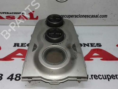 Climate control TOYOTA YARIS (_P9_) | BP7951604I5