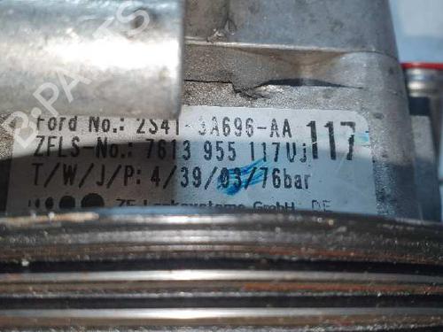 Used Steering pump FORD FOCUS I (DAW, DBW) 1.4 16V (75 hp) 7960102