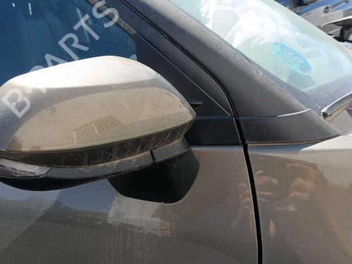 Retrovisor derecho Retrovisor derecho 39077760 39077760