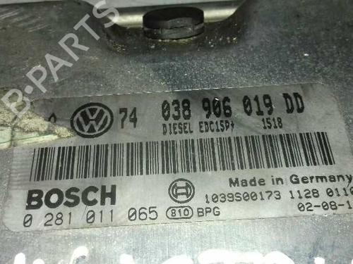Used Engine control unit (ECU) Engine control unit (ECU) VW GOLF IV (1J1) [1997-2008] 7963550 7963550