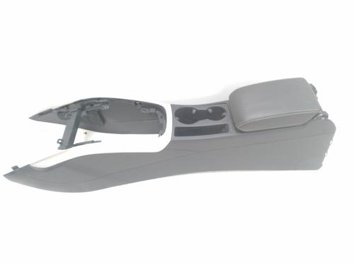 Used Armrest / Center console Armrest / Center console 16205052 16205052